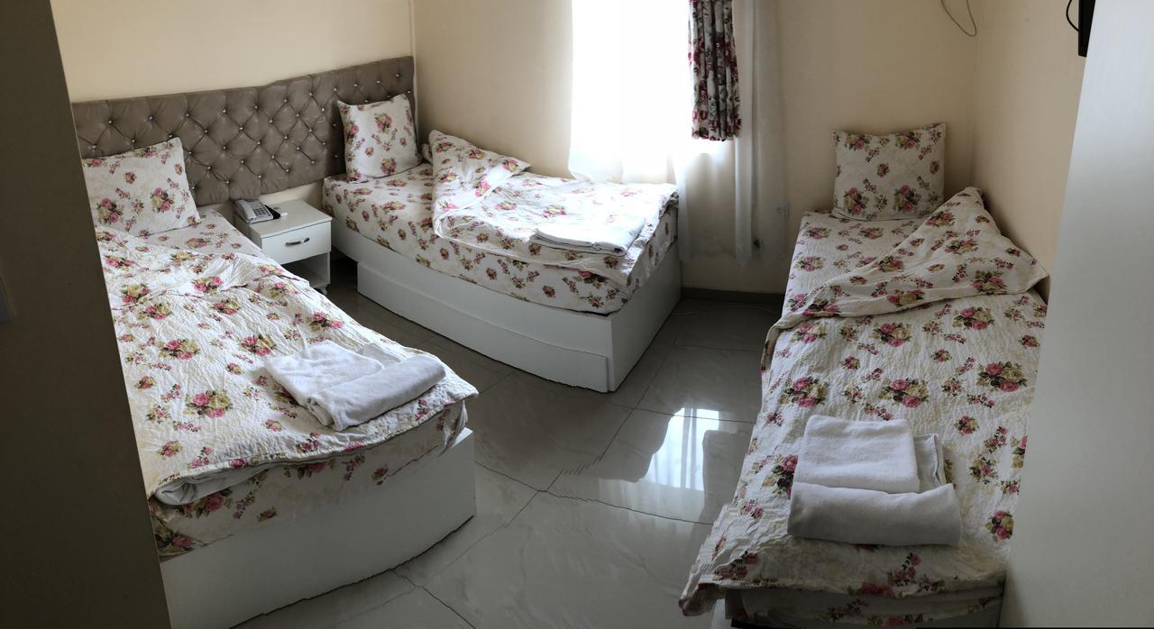 Hotel Living Suto Orizari Экстерьер фото